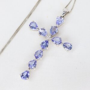 Złoty Naszyjnik 9K z Zawieszką w Formie Krzyża z Tanzanitami i Diamencikiem