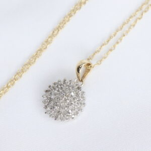 Złoty Naszyjnik 9K (p.375) z Zawieszką z Diamentami na Łańcuszku, 45 cm