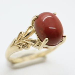 9Ct Gold Red Jasper Cabochon Dress Ring, Size EU 14