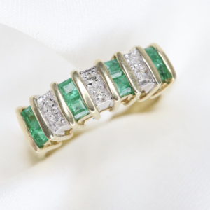 Złoty Pierścionek 9K (p.375) ze Szmaragdami i Diamentami, r. 9