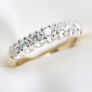 Złoty Pierścionek Eternity 9K (p.375) z Diamentami, r. 13,5