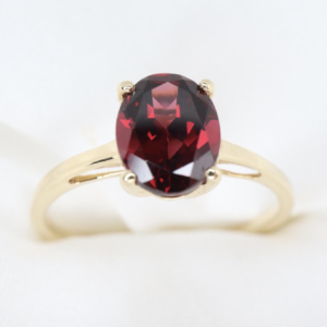 Złoty Pierścionek 10K (p.417) z Granatem, r. 19,5