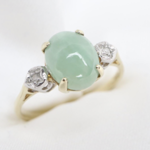 Złoty Pierścionek 9K (p.375) z Jadeitem i Diamencikami, r. 13