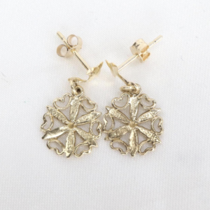 Złote Kolczyki Wiszące 9K (375) z Ażurowym Motywem