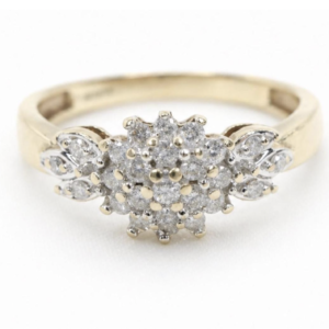 Złoty Pierścionek 9K (375) z Klastrem Diamencików. r. 14