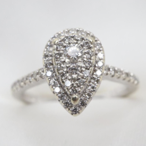 Pierścionek Białe Złoto 9ct (375) Diamentowy Klaster, r. 6,5
